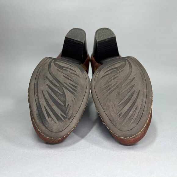 Born Concepts BOC Women's Size 8.5 Brown Leather Buckle Ankle Boots - Picture 13 of 14